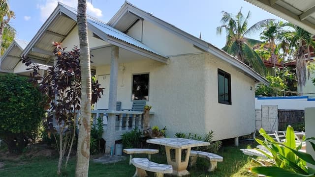 Bay Beach Resort-Deluxe Bungalow-8