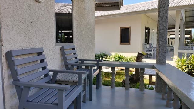 Bay Beach Resort-Deluxe Bungalow-16