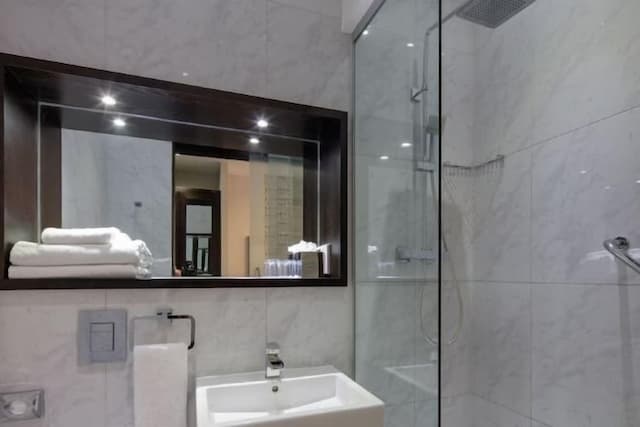 Hampton Inn & Suites Houston Medical Center NRG Park-King Studio w/ Sofa Bed-4