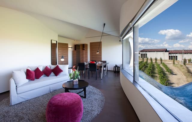 Mastinell Cava & Boutique Hotel by Olivia Hotels Collection-Deluxe Suite-2