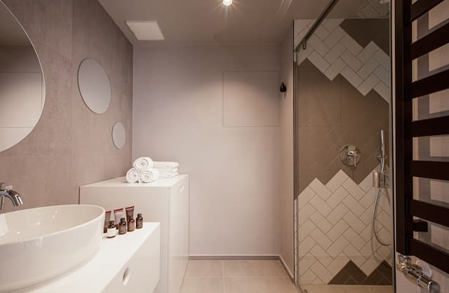 OREA Place Seno-Deluxe Apartment-13