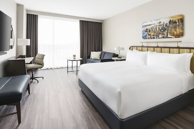 Hyatt Regency JFK Airport at Resorts World New York-Room, 1 King Bed with Sofa bed-1