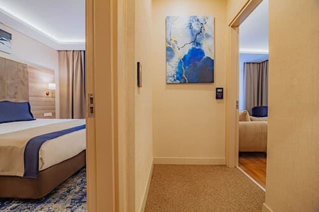 더 밀타운 시슬리-Two-Bedroom Apartment-13