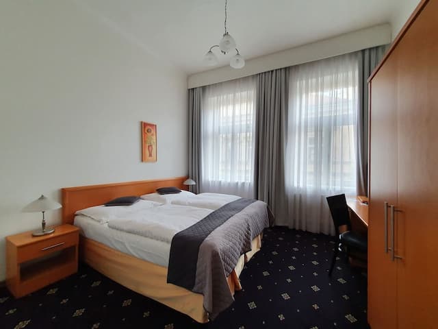 Hotel Máchova-Deluxe Double Room-3