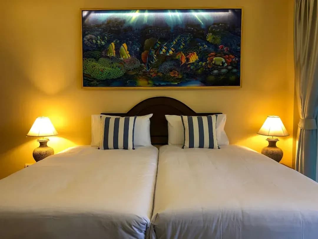 푸켓-지니스 비치 리조트