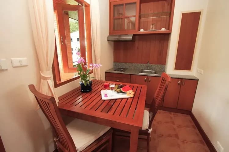 Private kitchenette
