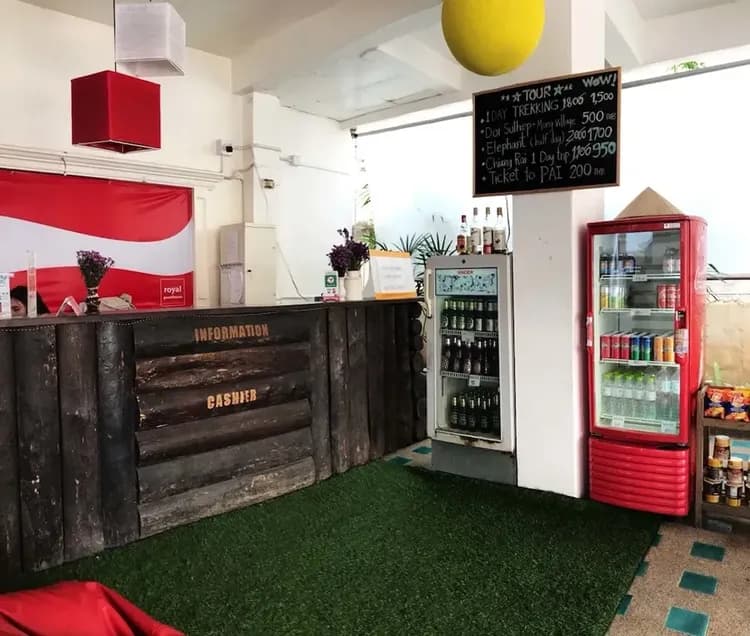 Check-in/check-out kiosk