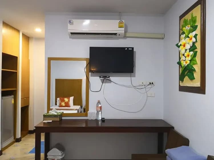 Room amenity