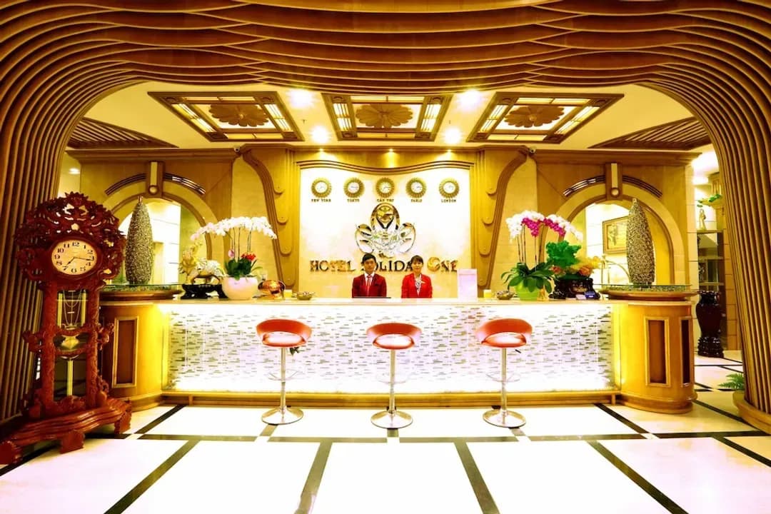 Can Tho City-Holiday One Hotel