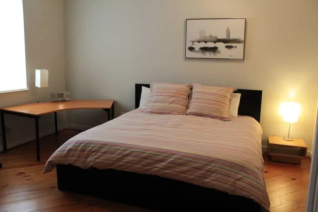 Harris County-Modern B & B