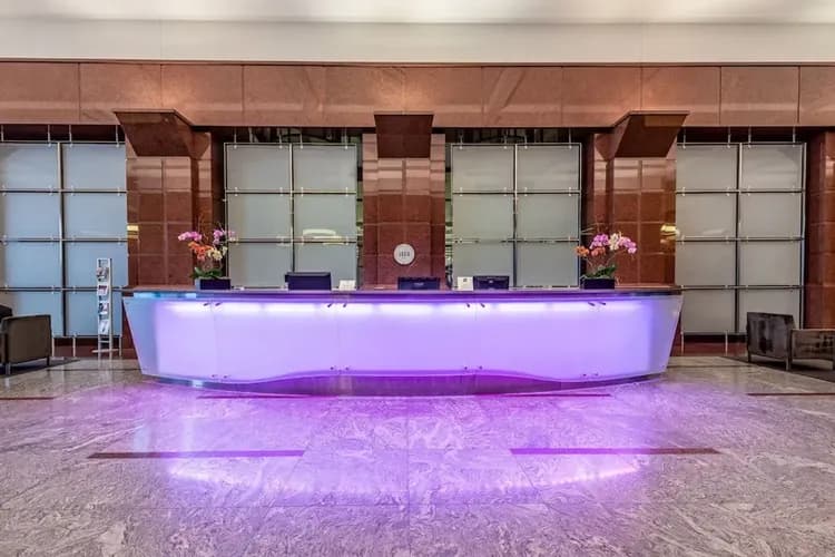 Check-in/check-out kiosk