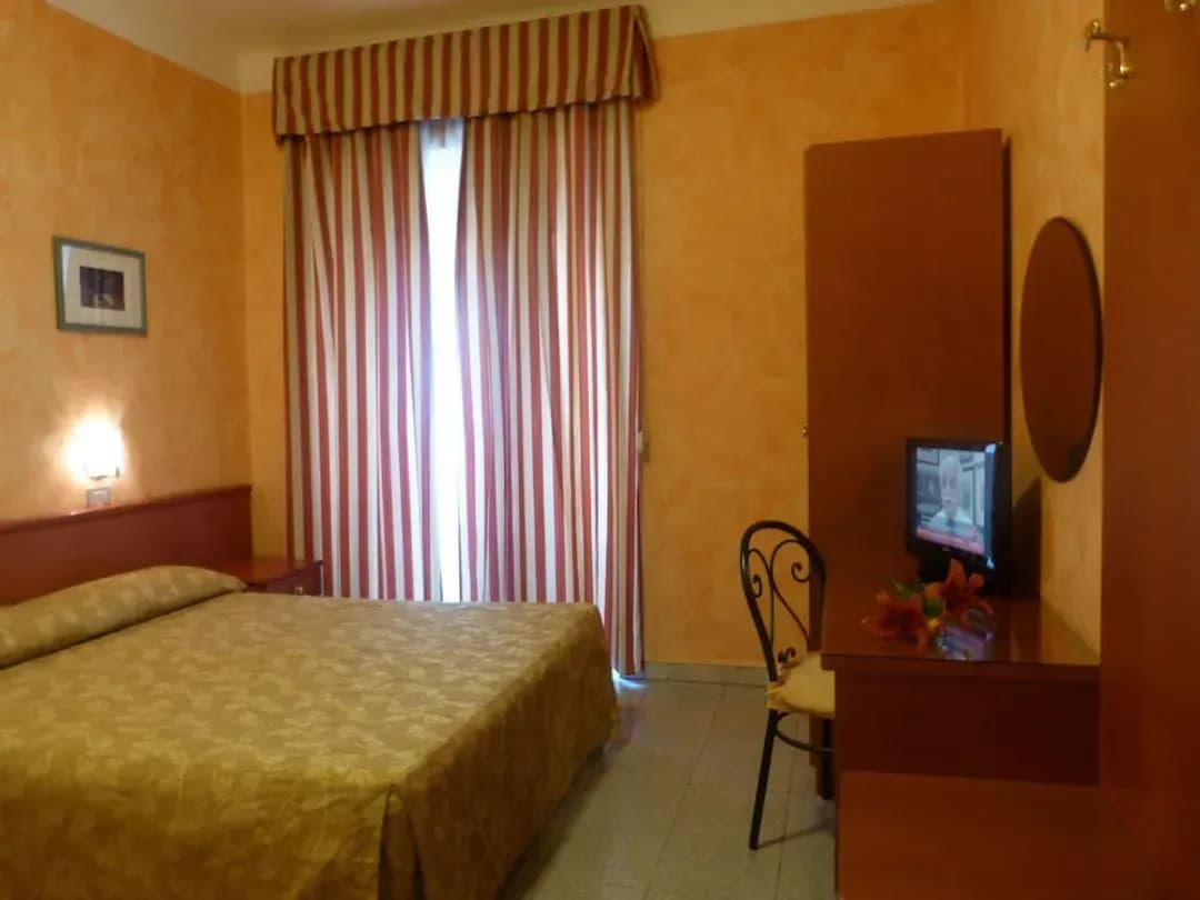 롬바르디아-호텔 오로라