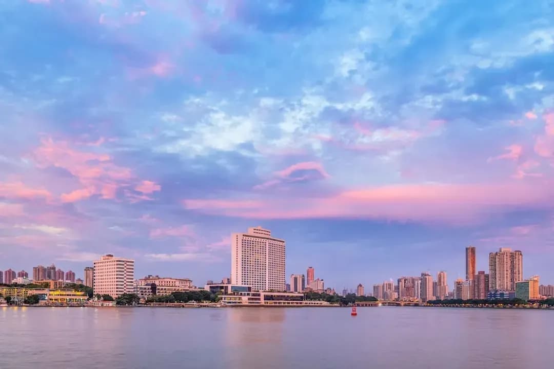 Guangzhou City-White Swan Hotel