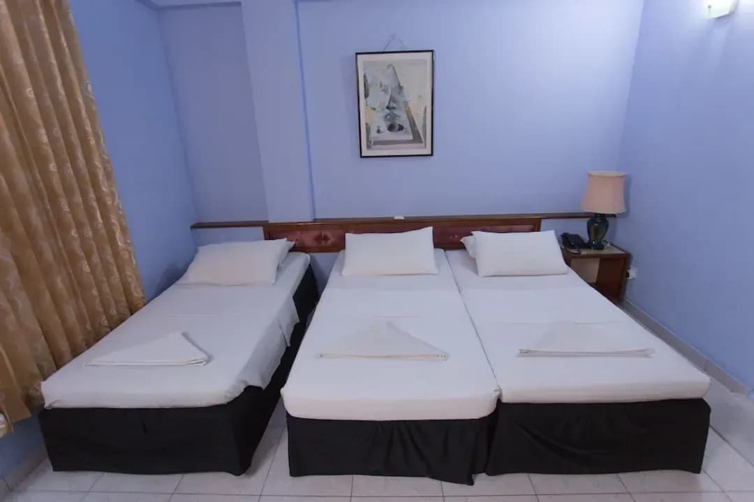 Maldives-Off Day Inn Hotel