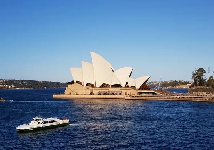 雪梨歌劇院