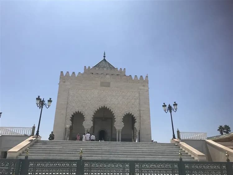 搶先賣阿提哈德》摩洛哥特選12日│馬拉喀什YSL博物館、夜宿蕭安、費斯古城連泊、撒哈拉沙漠騎駱駝-18