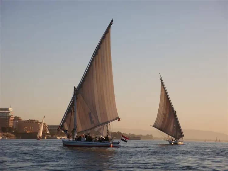 賀歲折5,000》加贈小費》經典埃及旅遊│神秘金字塔‧大埃及博物館‧阿布辛貝神殿‧尼羅河遊輪‧紅海之旅10日(二段飛機)-14
