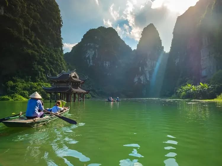 越南旅遊陸龍灣