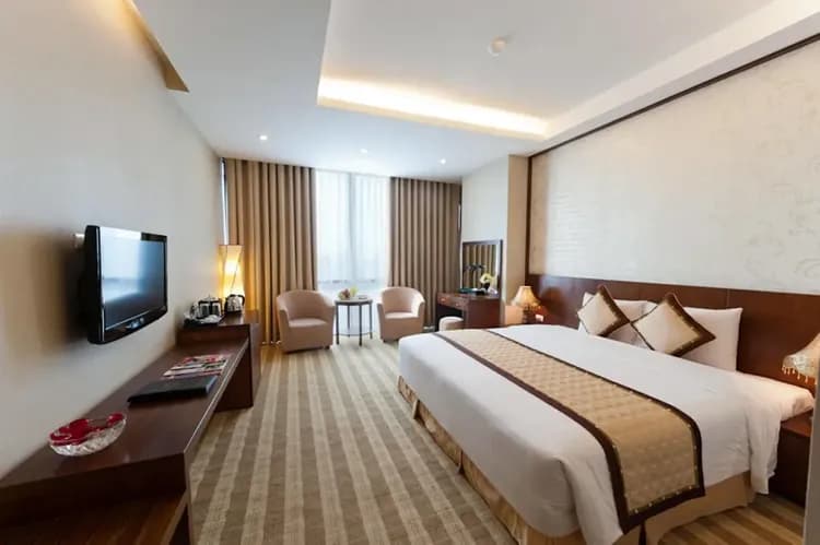 沙拉曼青大飯店