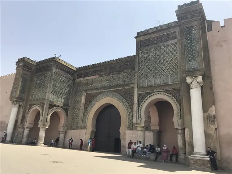 阿提哈德》摩洛哥特選12日│馬拉喀什YSL博物館、夜宿蕭安、費斯古城連泊、撒哈拉沙漠騎駱駝-19