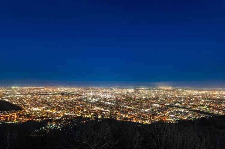 旗艦北海道旅遊|保住雙五星.洞爺直升機.有形文化財.小樽遊船.騎馬體驗.日本和牛.帝王蟹饗宴五日|商務艙來回-8