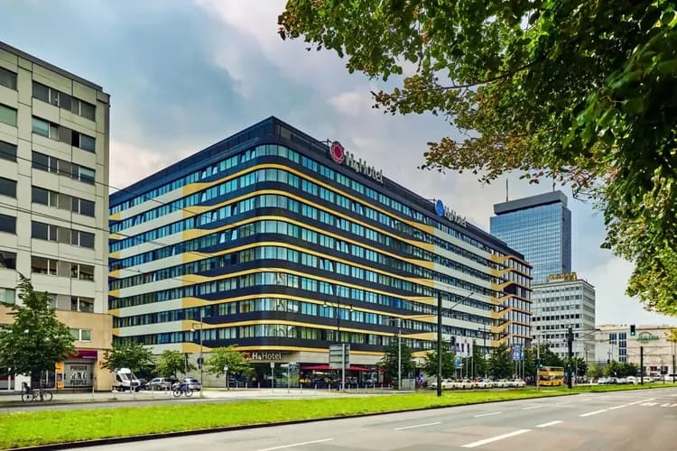 柏林H4亞歷山大廣場(H4 Berlin – Alexanderplatz)