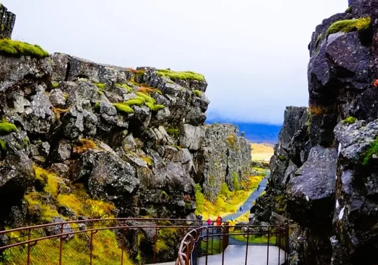 冰島旅遊, 金環之旅, 黃金瀑布, 間歇泉, 辛格韋德利國家公園