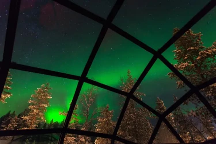 Kakslauttanen Arctic Resort(授權官網使用)-玻璃極光屋