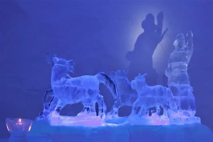 Snowhotel Kirkenes-冰雪酒店、紫晶礦山車