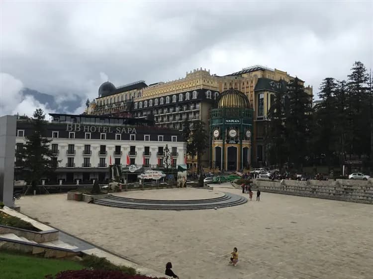 越南旅遊|北越.雲霧沙壩山城.絕美梯田健行.番西邦纜車.夜寢列車體驗六日|台中出發-7