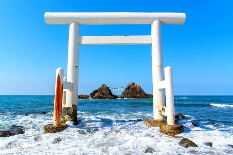 系島夫婦岩(日本夕陽百選)