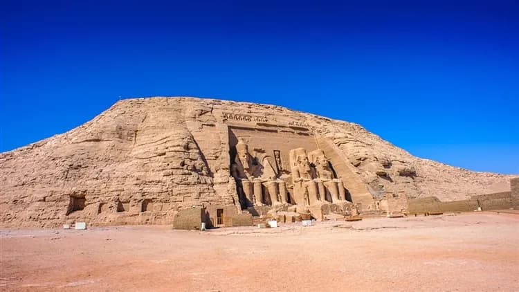 賀歲折5,000》加贈小費》經典埃及10日│神秘金字塔‧大埃及博物館‧阿布辛貝神殿‧尼羅河遊輪‧紅海之旅(一段飛機)-8