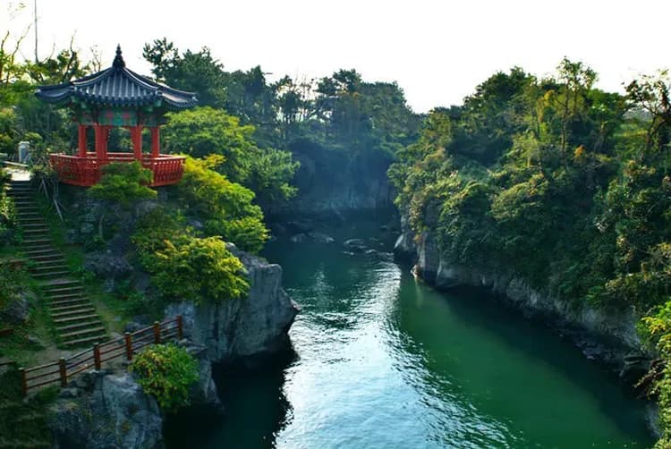 【易起趣濟州、買一送一】神話世界樂園、海女博物館、採鮮橘汗蒸幕、五星藍鼎酒店五日-8