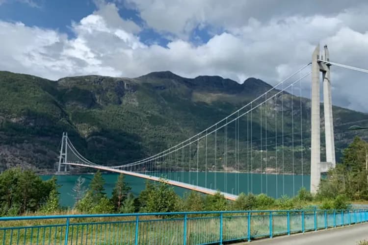 哈丹格大橋-哈丹格峽灣