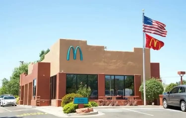 藍色麥當勞-聖多納小鎮