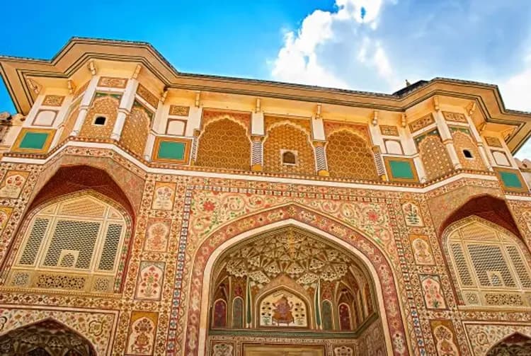 琥珀堡-琥珀堡:2013年認證世界文化遺產