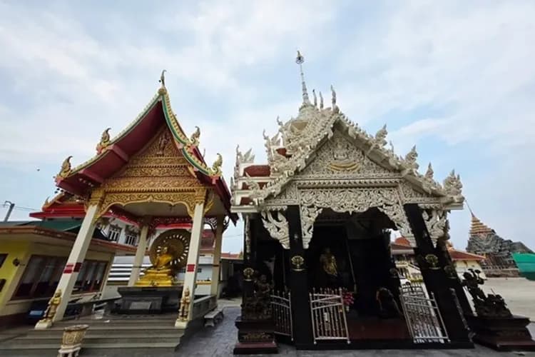 佛統:龍波本廟(咬錢虎廟)