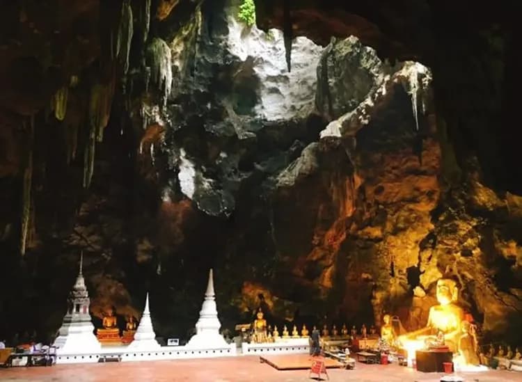 華欣曼谷輕奢享~安帕瓦府漫遊、玩樂園二選一、龍波本廟咬錢虎、三晚五星飯店5+1日-7