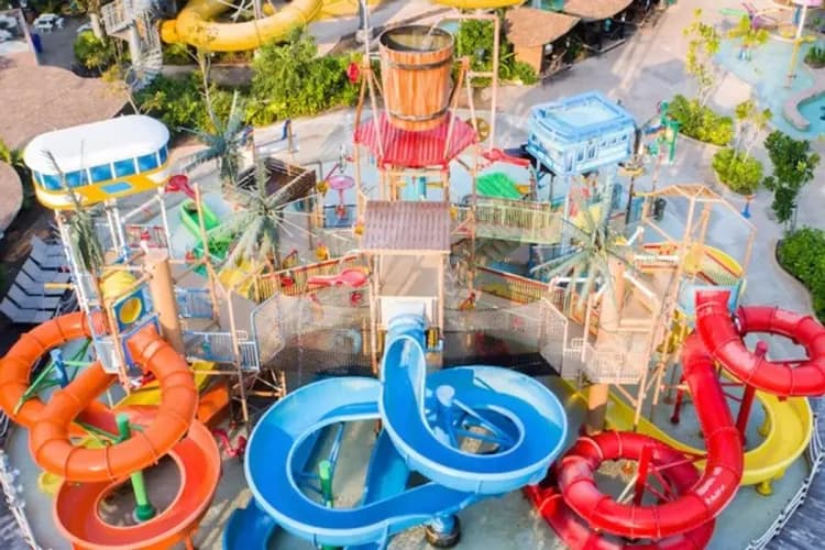 華欣曼谷輕奢享~安帕瓦府漫遊、玩樂園二選一、龍波本廟咬錢虎、三晚五星飯店5+1日-6