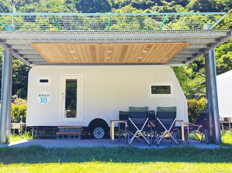露營車-獨立庭院空間