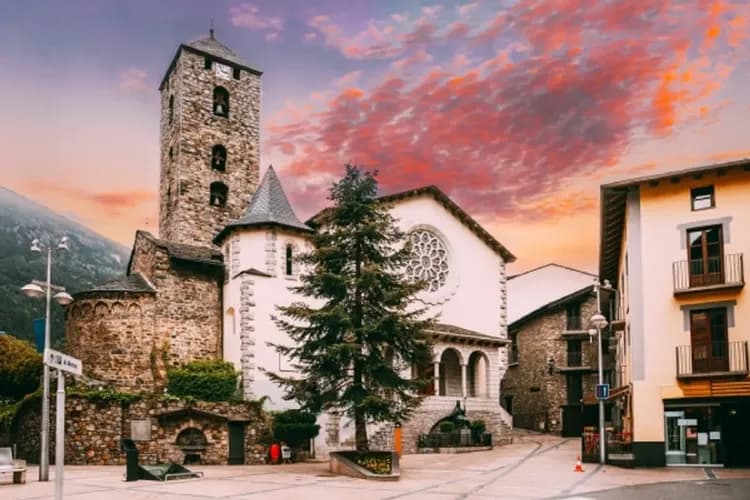 西班牙、安道爾公國~巴塞隆納、高第建築巡禮、世界文化遺產、達利戲劇博物館10日-8