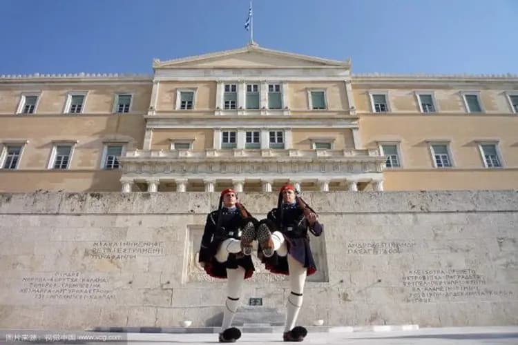 希臘浪漫雙島~藍白聖托里尼、翡翠科孚島、漂浮天空之城、雅典神話之都10日-9