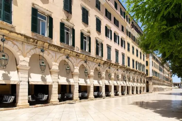 李斯頓咖啡館-愛奧尼亞海上的翡翠~科孚島