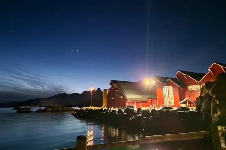 傳統特色漁屋-傳統特色漁屋(乙晚)