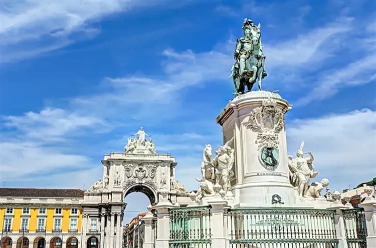 旅展優惠│西葡│雙點進出,中段航班,歐洲高速火車,阿爾罕布拉宮,辛特拉宮,高第建築巡禮13日-6