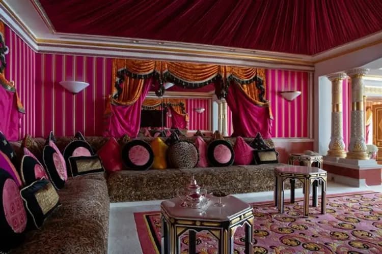 帆船飯店體驗之旅(管家導覽約90分鐘)