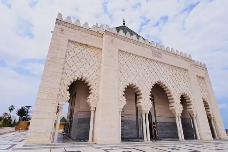 限量促銷摩洛哥~四大皇城巡禮、契夫蕭安藍城、撒哈拉騎駱駝、土堡飯店體驗10日-12