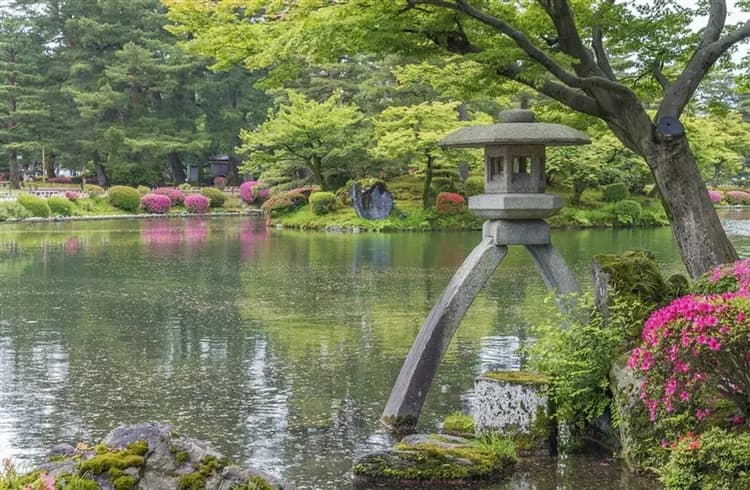 預購折2千~2026黑部立山雪牆|合掌村(入屋參觀).兼六園.古道馬籠宿.犬山城.洗錢財運神社.飛驒高山~贈糰子.雙溫泉五日|保住萬怡-6