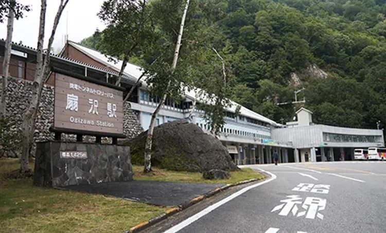 雪壁傳奇~立山黑部、上高地輕健行、合掌村兼六園、岡崎三井OUTLET五日-7