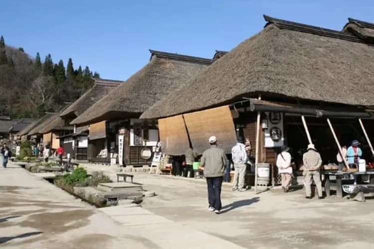 大內宿(觀光局提供)-大內宿合掌村(日本三大茅葺屋聚落)